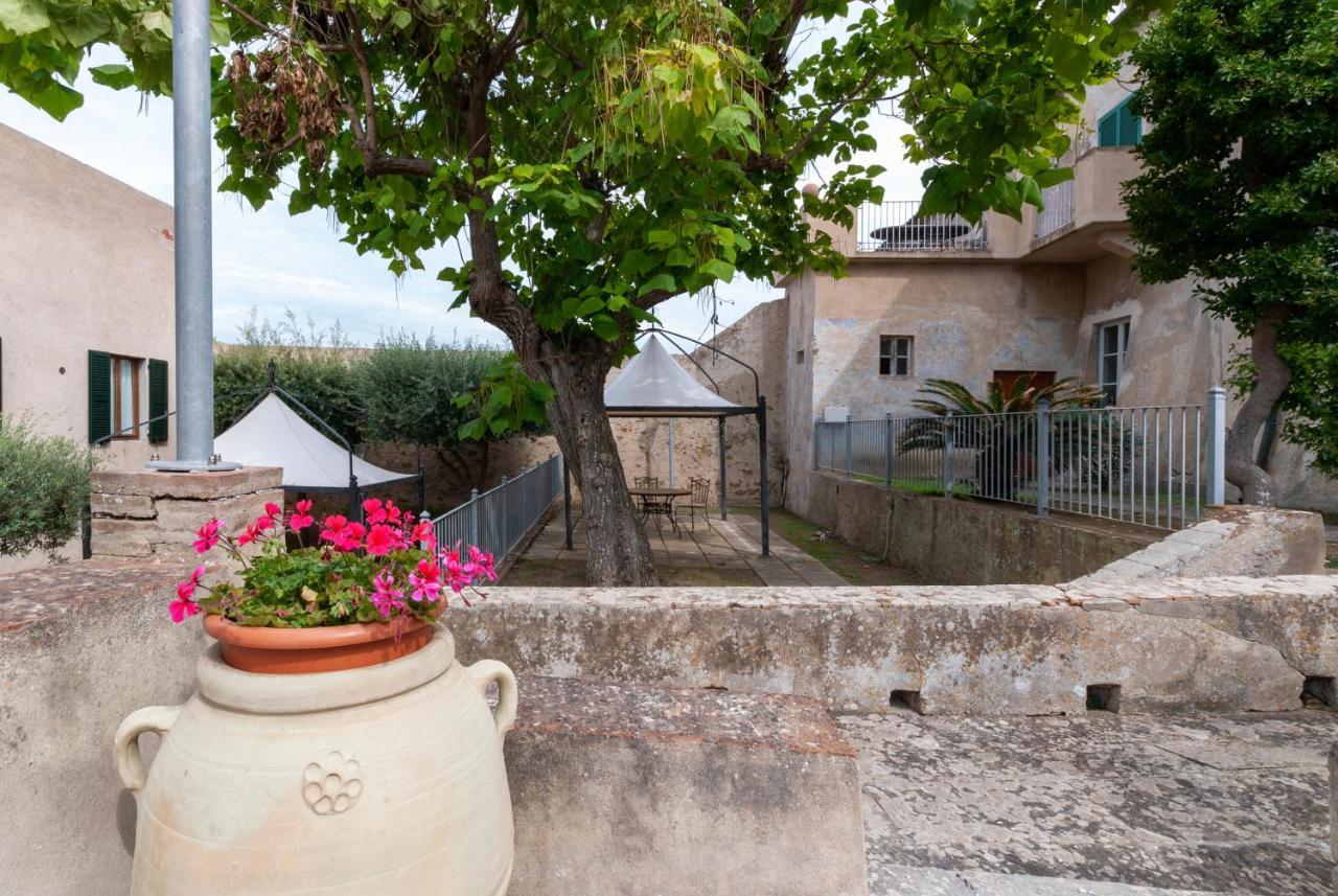 Castello Di Populonia Villa A Mare Buitenkant foto