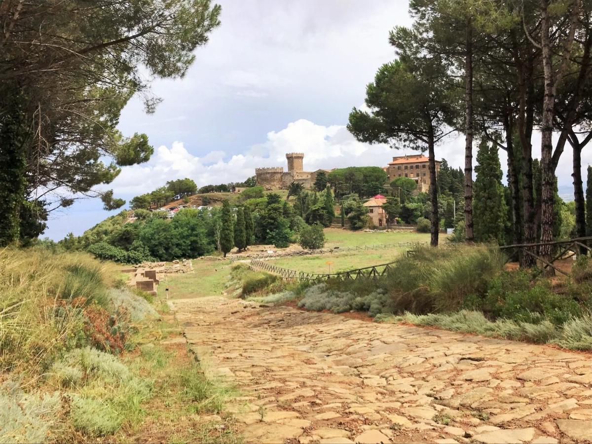 Castello Di Populonia Villa A Mare Buitenkant foto