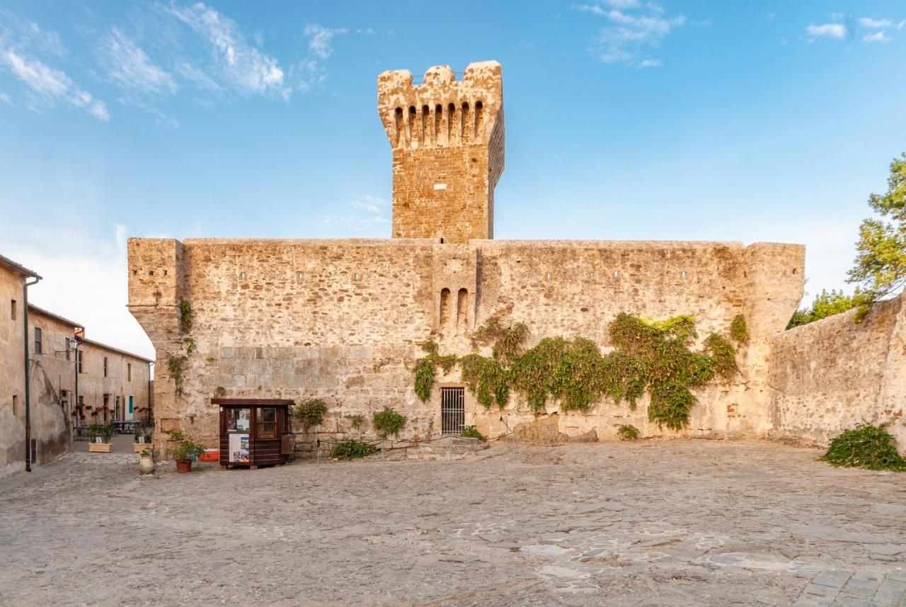 Castello Di Populonia Villa A Mare Buitenkant foto