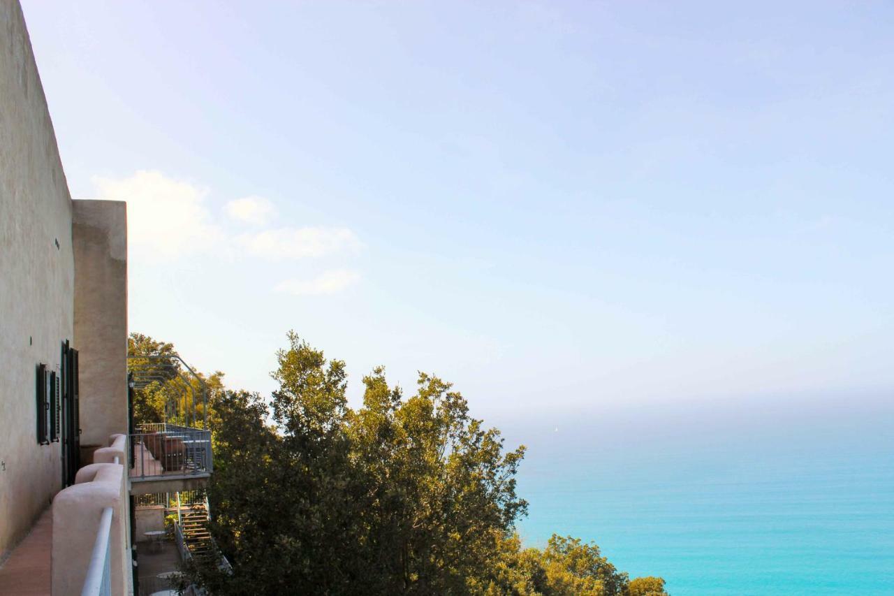 Castello Di Populonia Villa A Mare Buitenkant foto