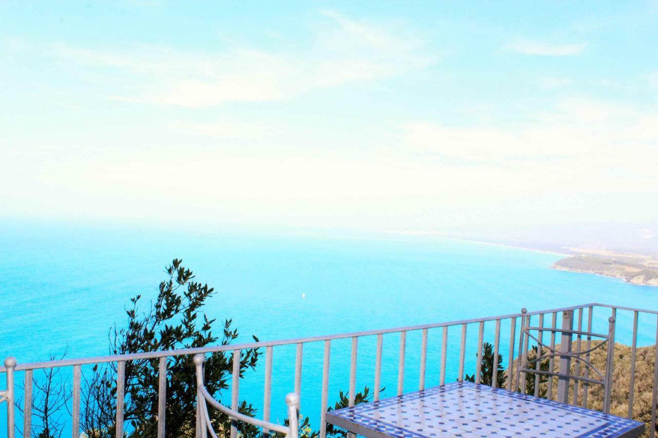 Castello Di Populonia Villa A Mare Buitenkant foto